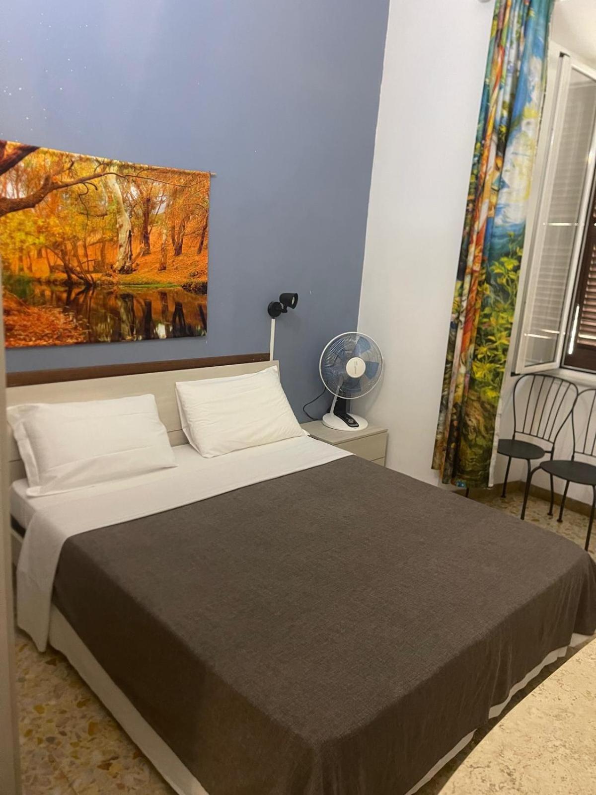 Parenti B&B Рим Екстериор снимка